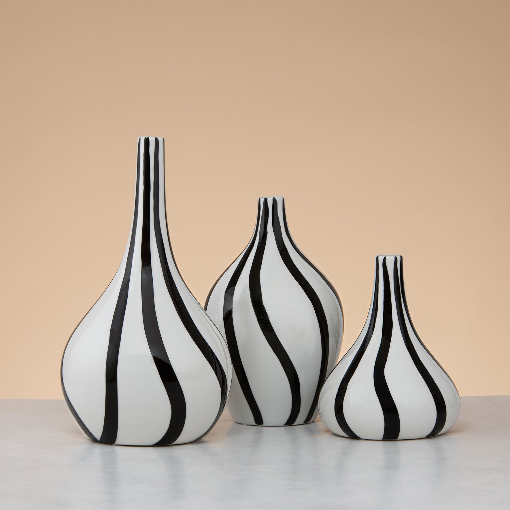Black & white vase