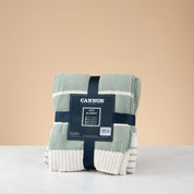 Cannon Feather Knit Throw – 127x152 cm – Green