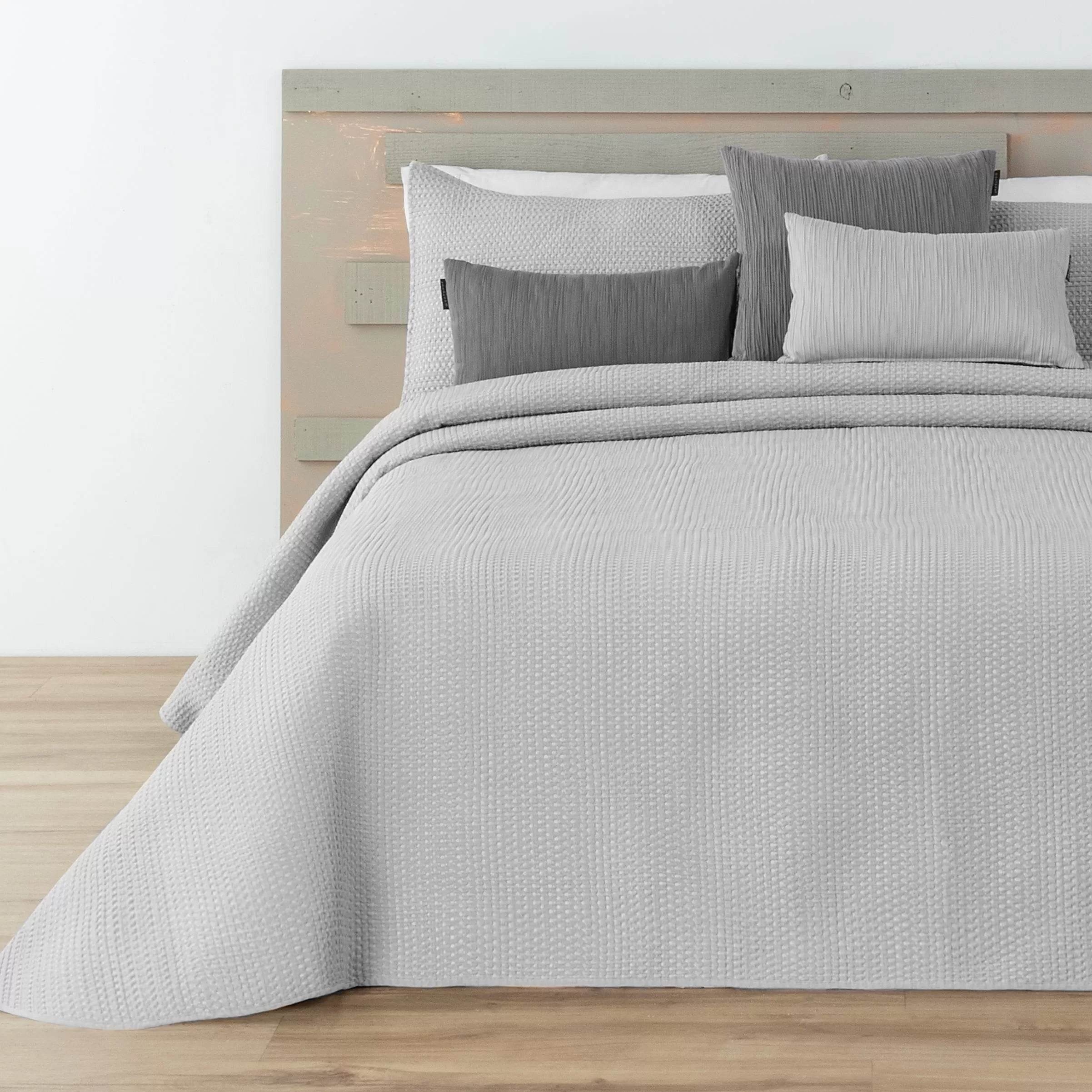 Bouti Nesty Bedcover - Urban Home