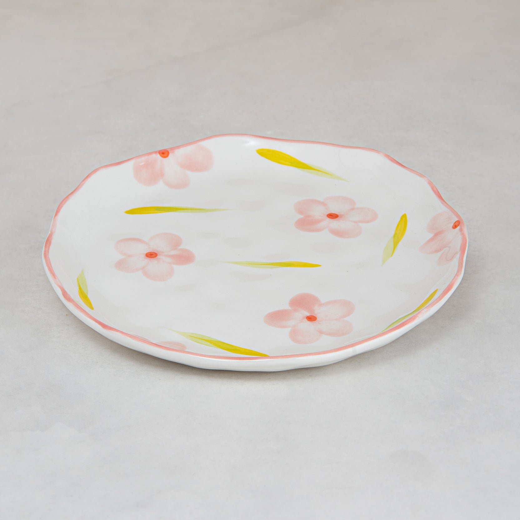Floral dessert plate-pink