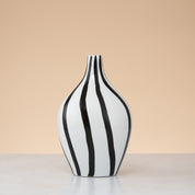 Black & white vase