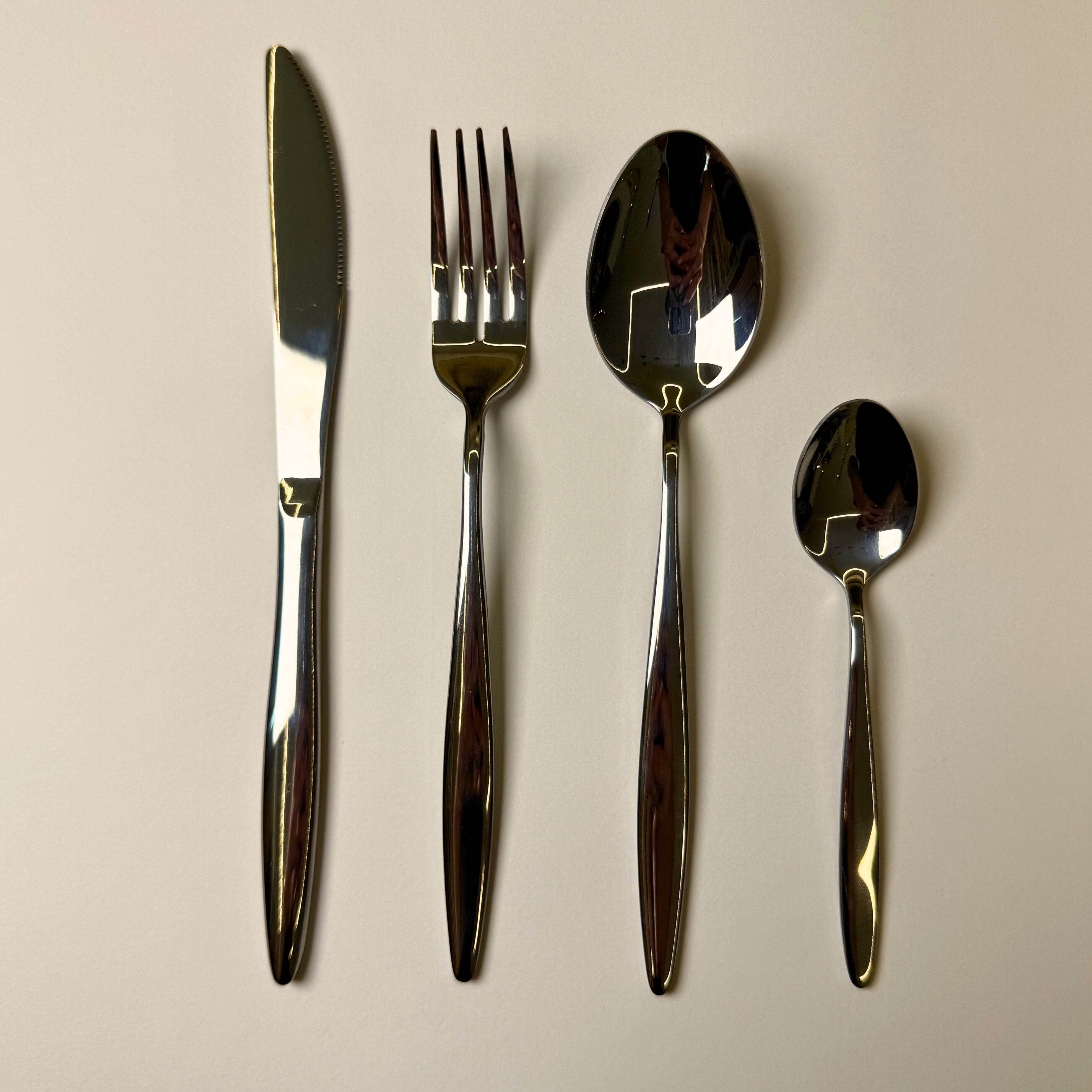 Modern Silver Stainless Steel Cutlery Set 24 Pieces - Urban Home