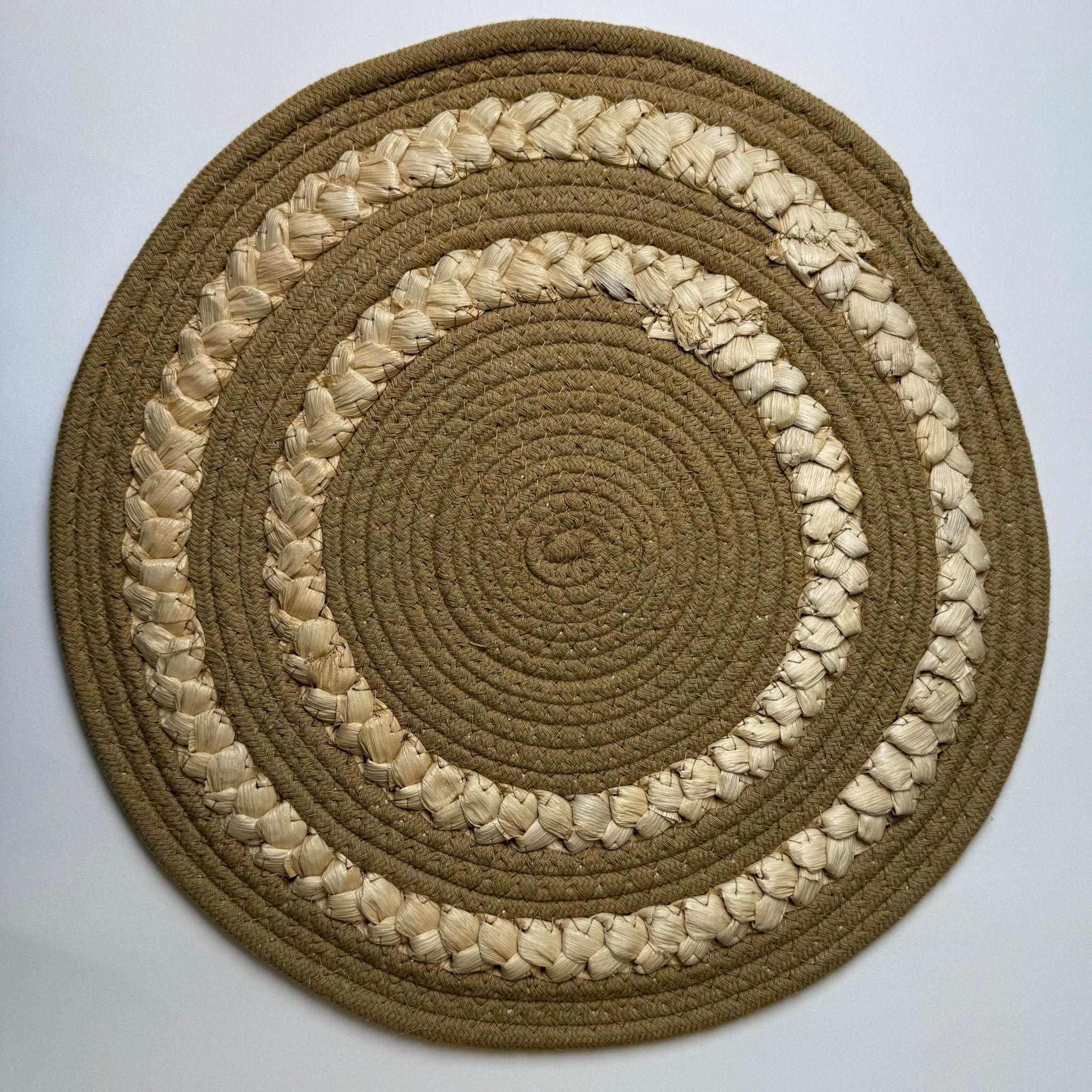 Braided Natural Fiber Placemat Round - Urban Home