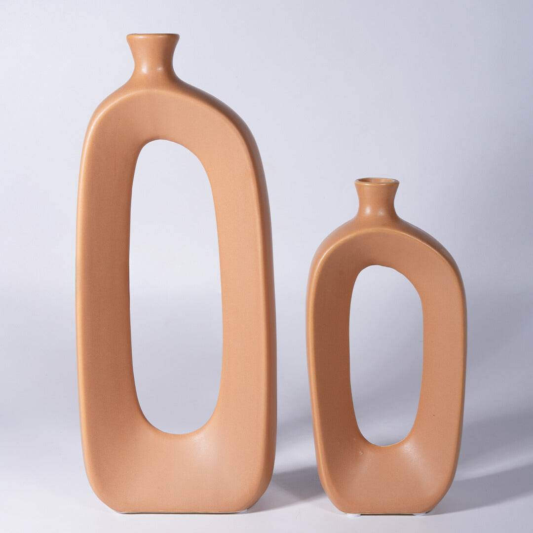 Terra loop ceramic vase -Terracotta Beige - Urban Home