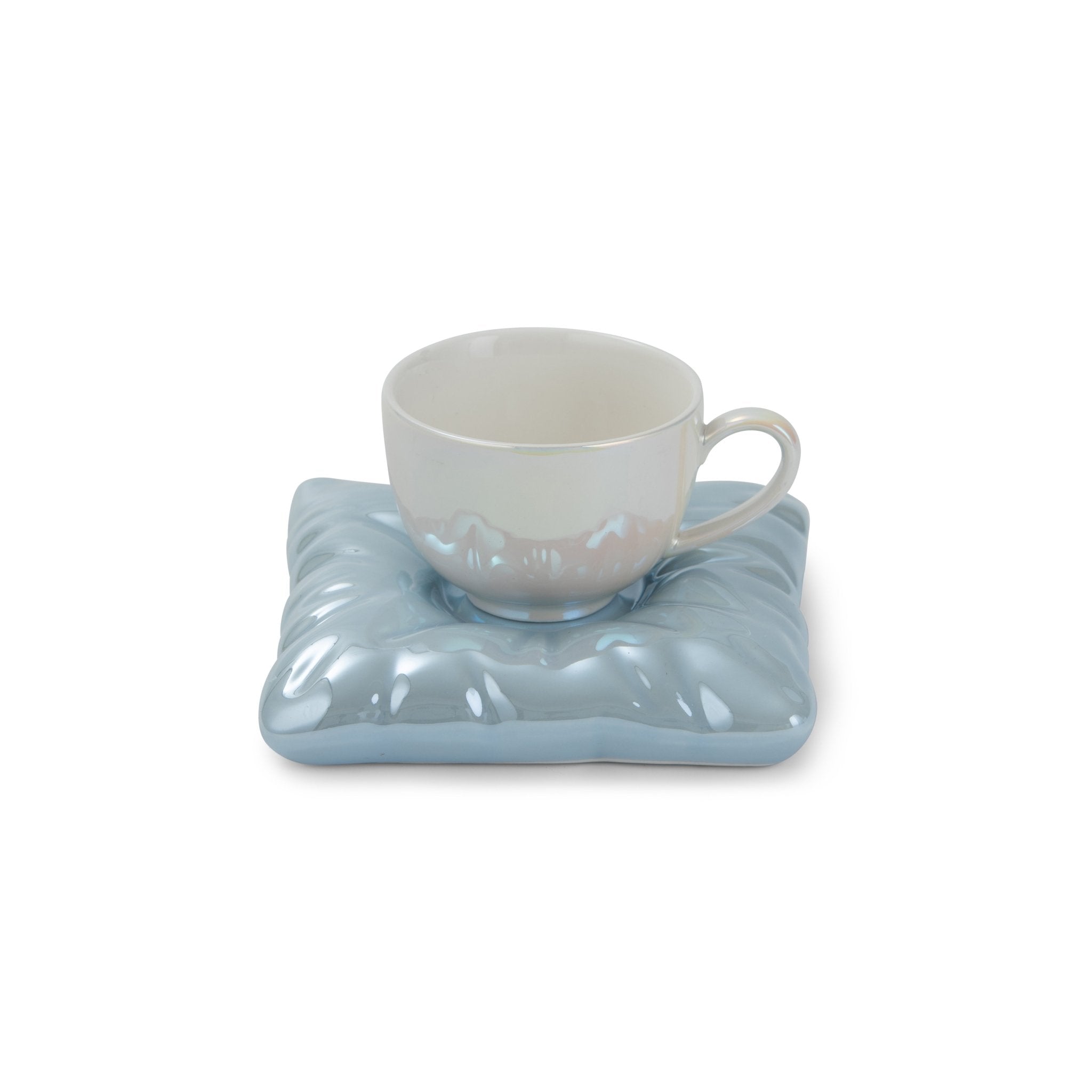 Pearl treasure mug on a plate - Urban Home