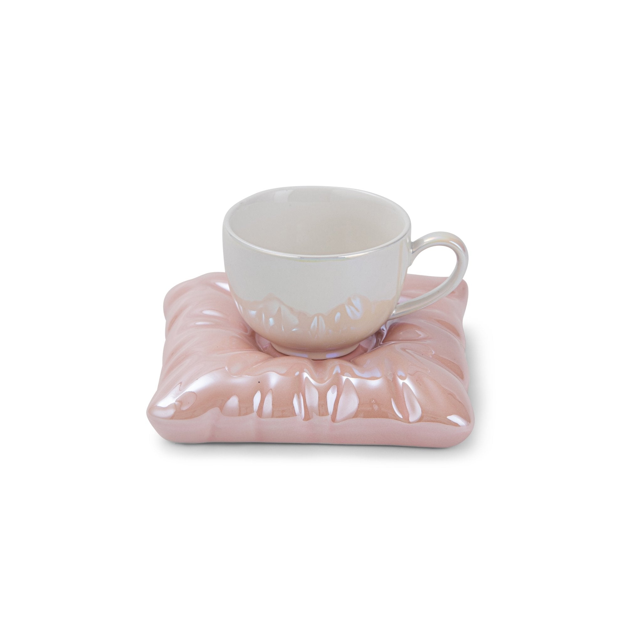 Pearl treasure mug on a plate - Urban Home