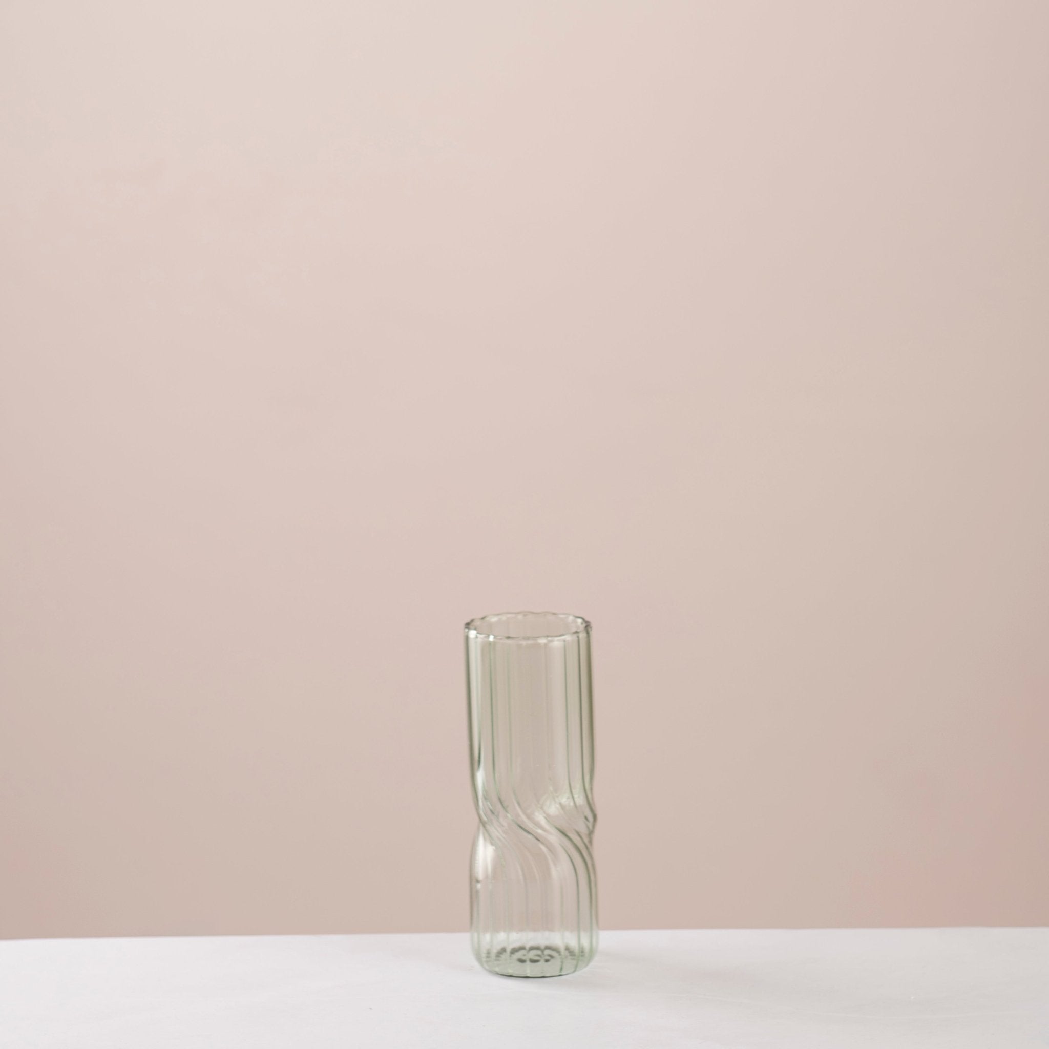 Ribbed green flower vase - Urban Home