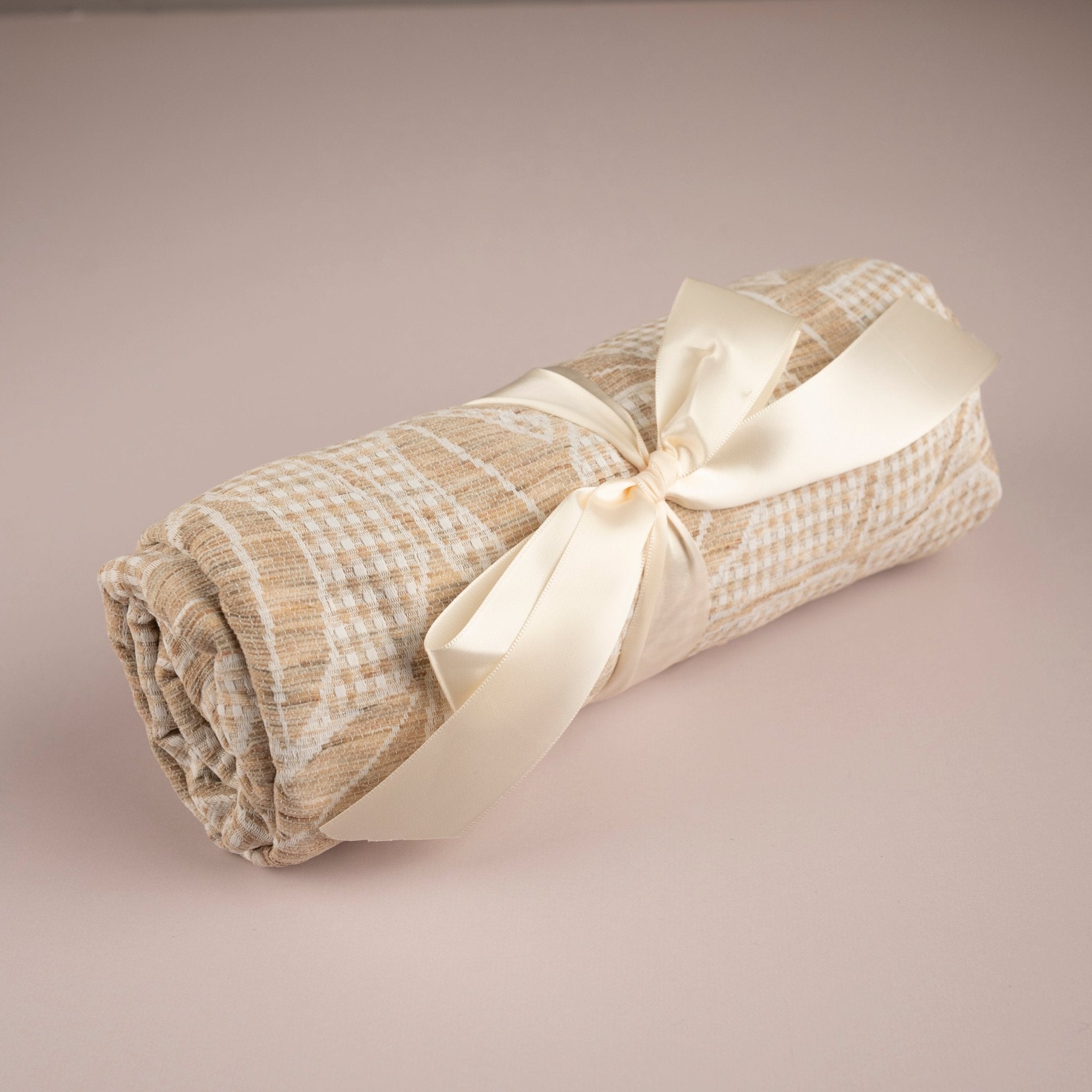 Breeze Woven Sofa Blanket 170x130cm - Urban Home