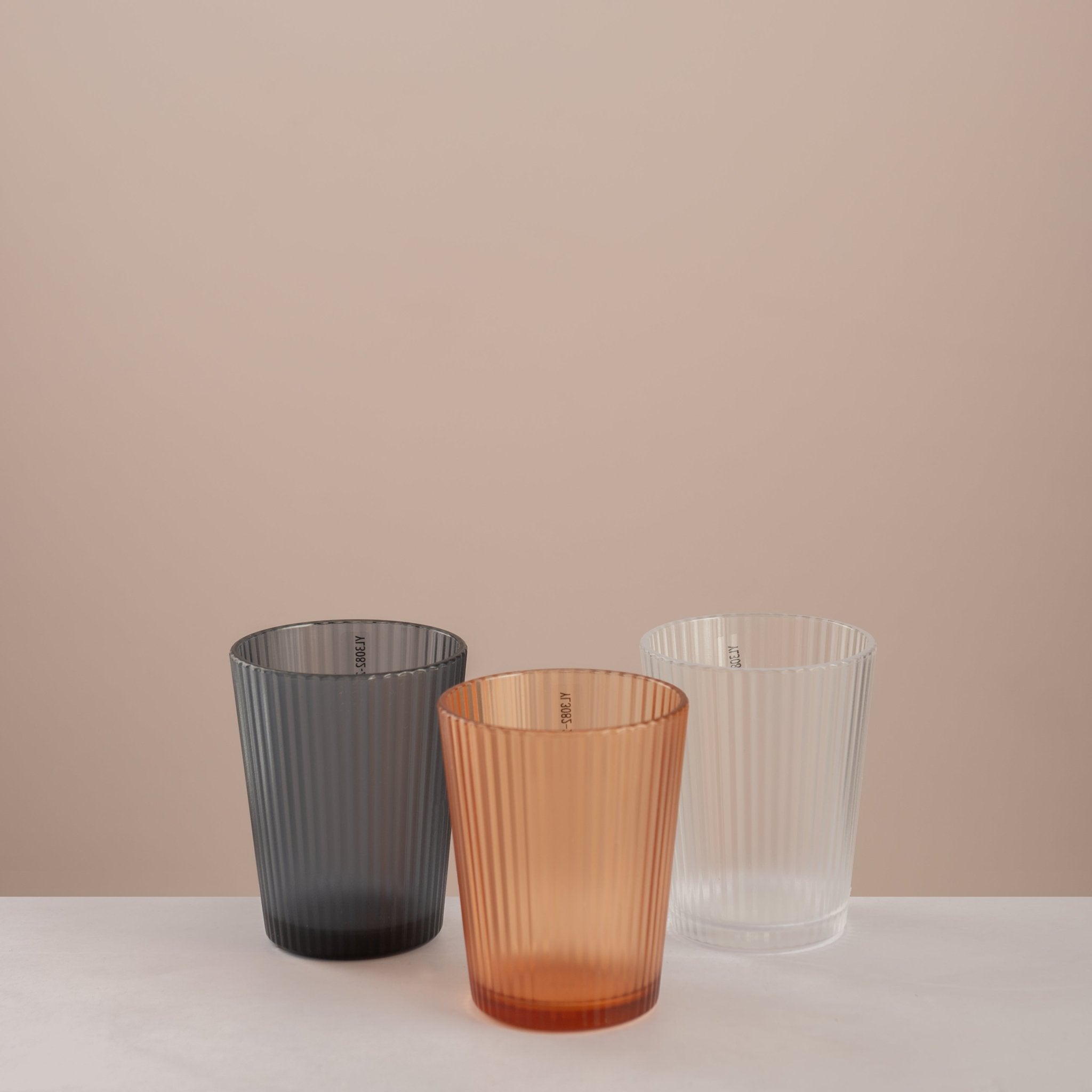 Unbreakable Ribbed Plexi Glasses (280ml) - Urban Home