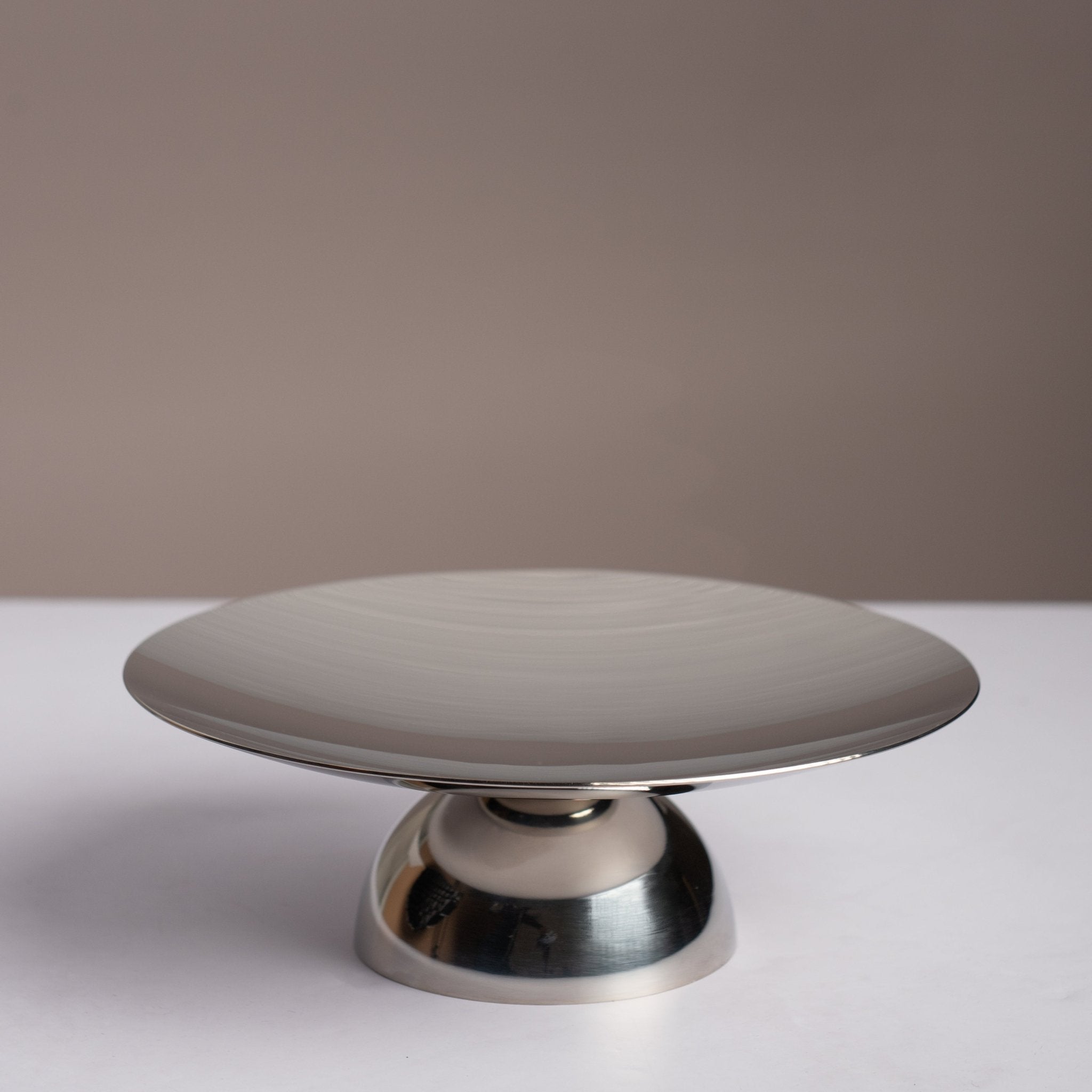Stainless steel serving plate - Urban Home