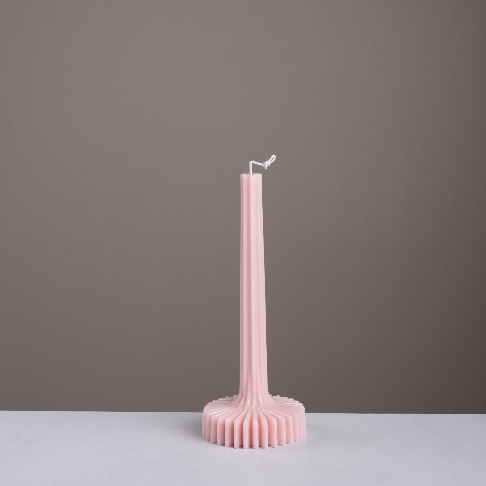 Premium candle - pink - Urban Home