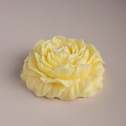 Colorful single flower candle - Urban Home
