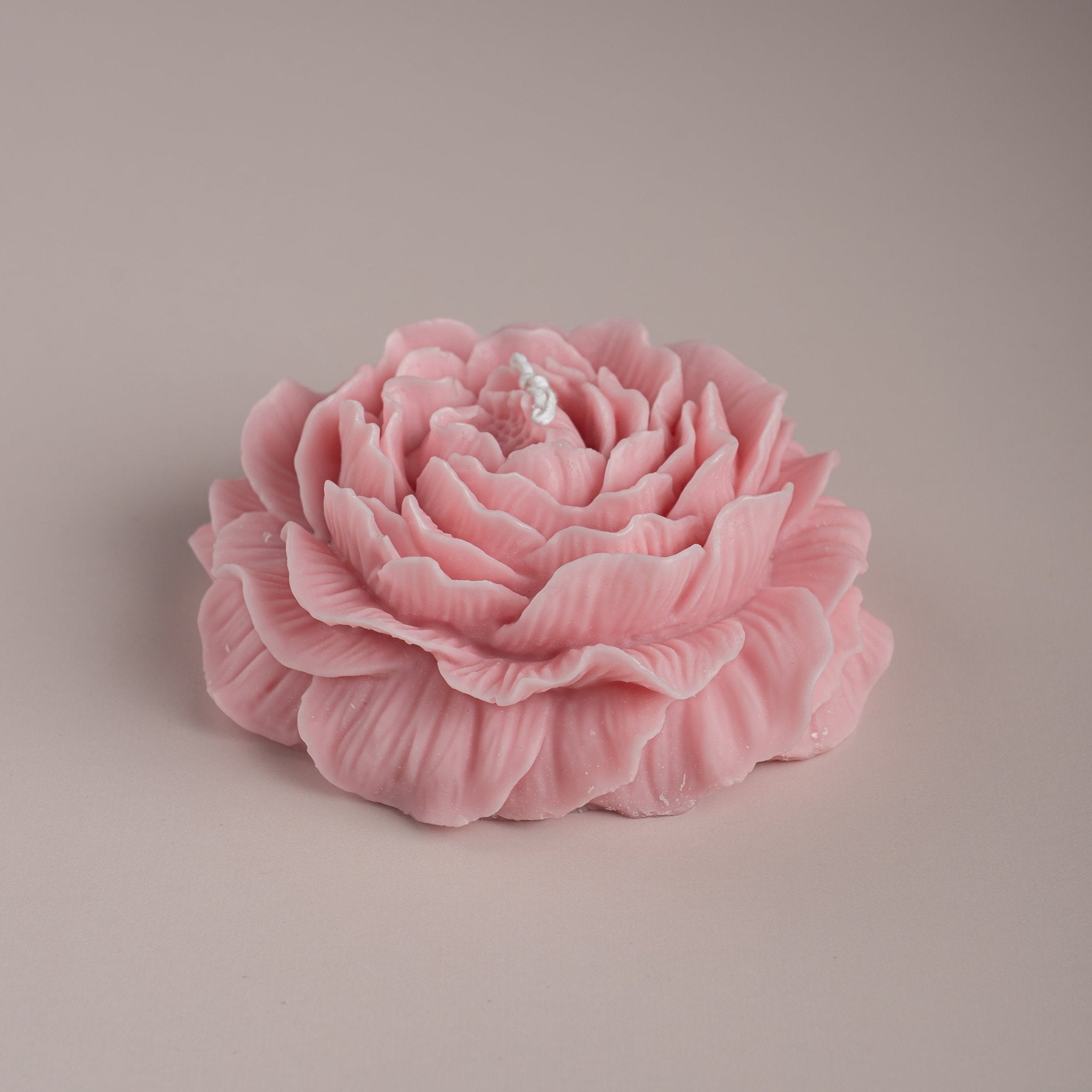 Colorful single flower candle - Urban Home