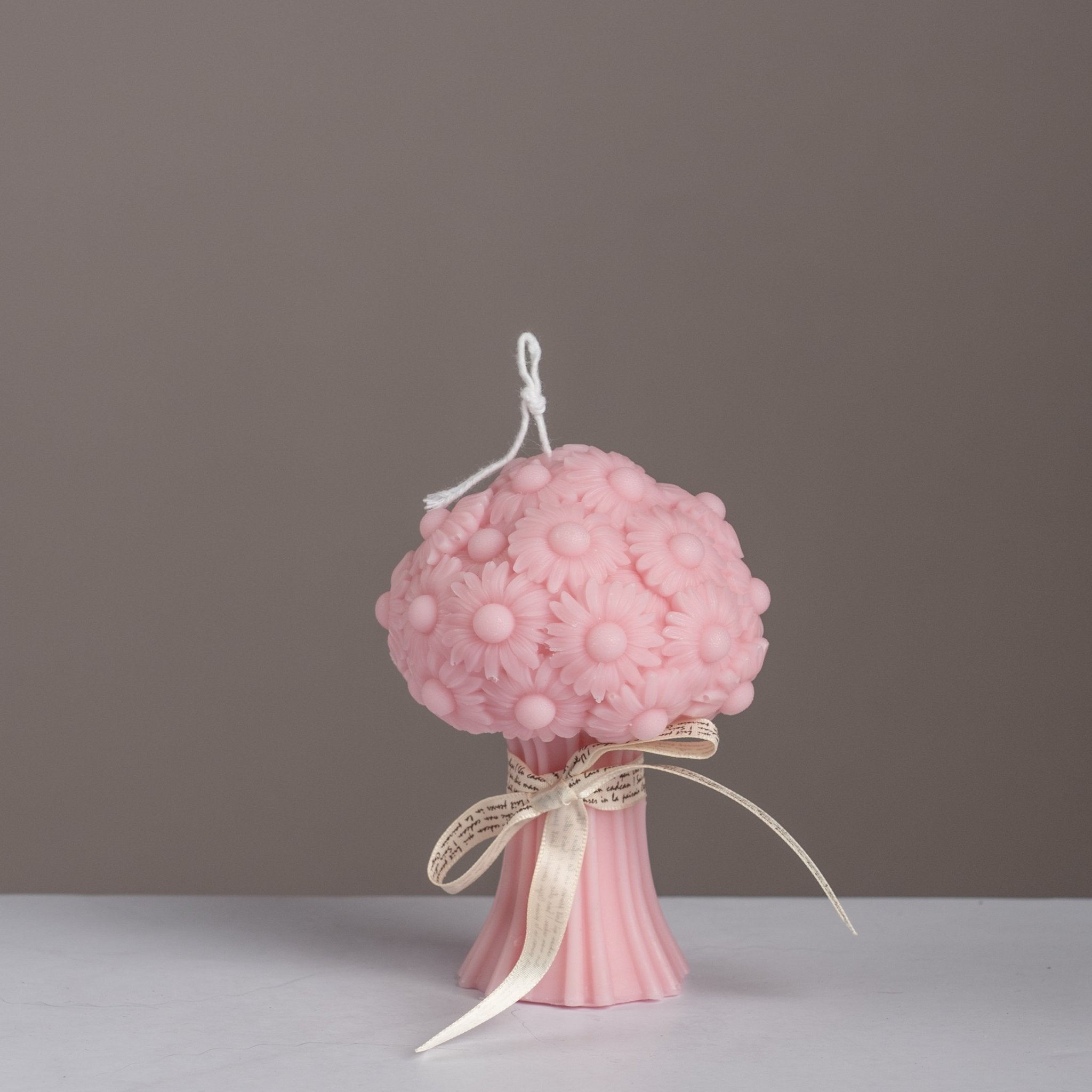 Premium colorful bouquet candle - Urban Home