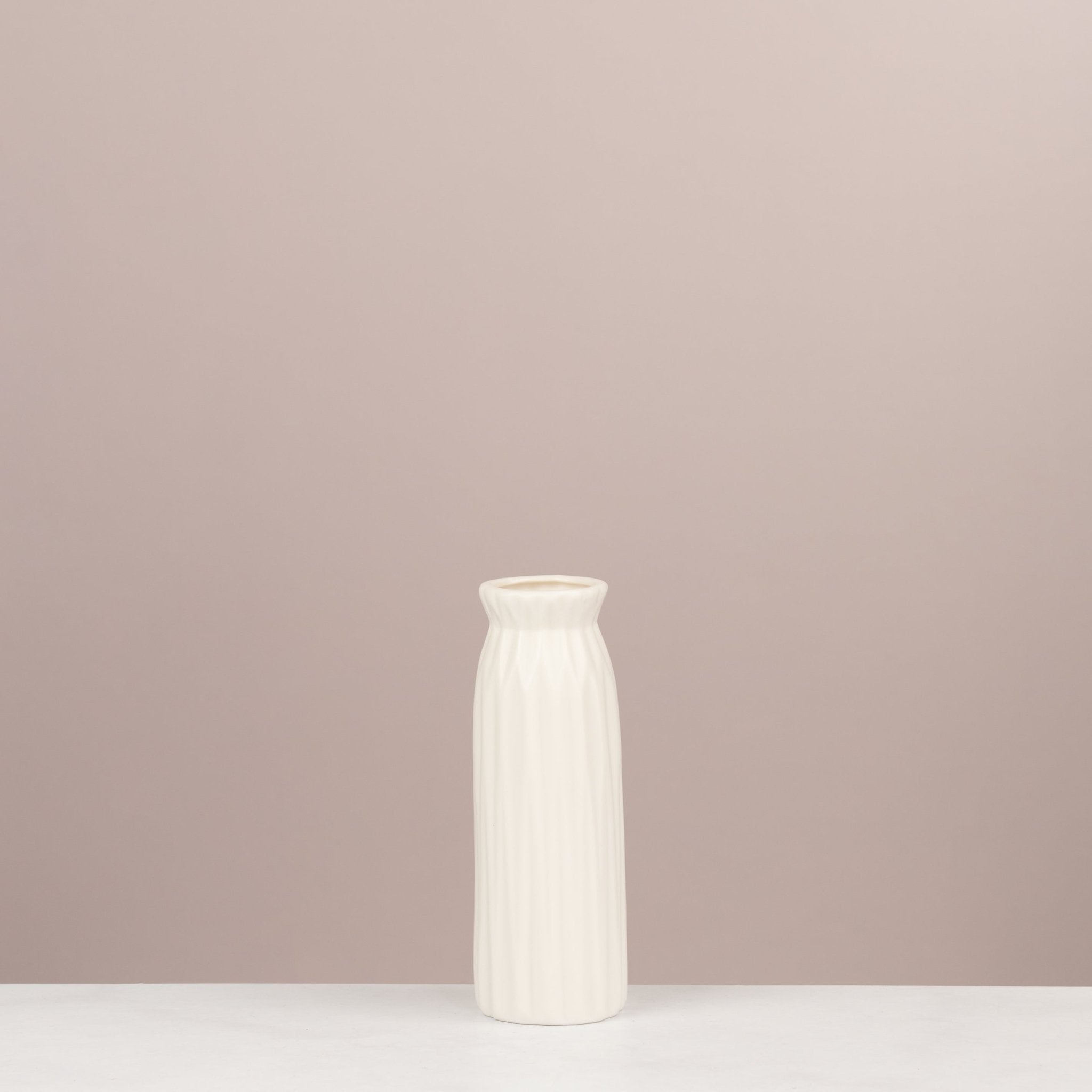 White table vase - Urban Home