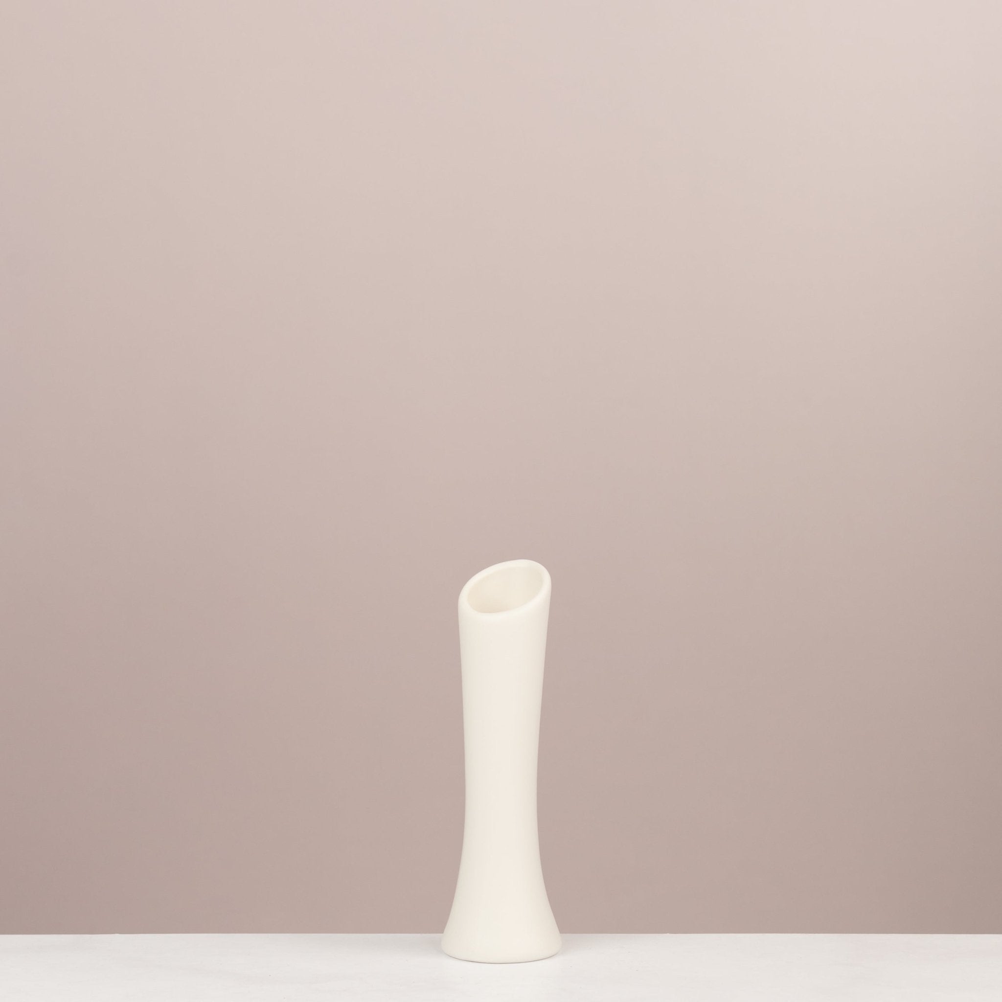 Conical white vase - Urban Home