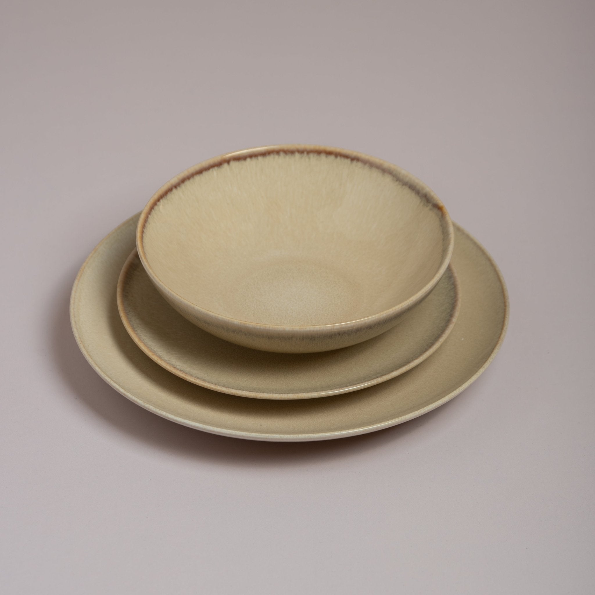 Dosthoff Beige Dinner Set – 18 Pieces - Urban Home