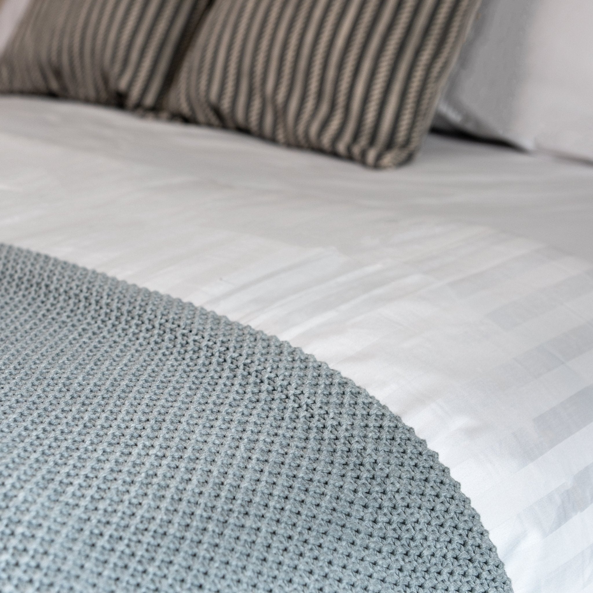 Classic Hotel Stripe Duvet Cover Set - Urban Home