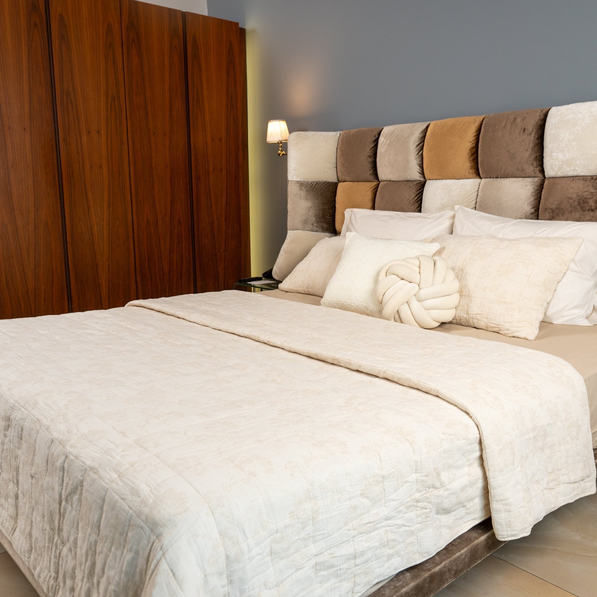 Premium Cotton Matelassé Quilted Bedspread - Urban Home