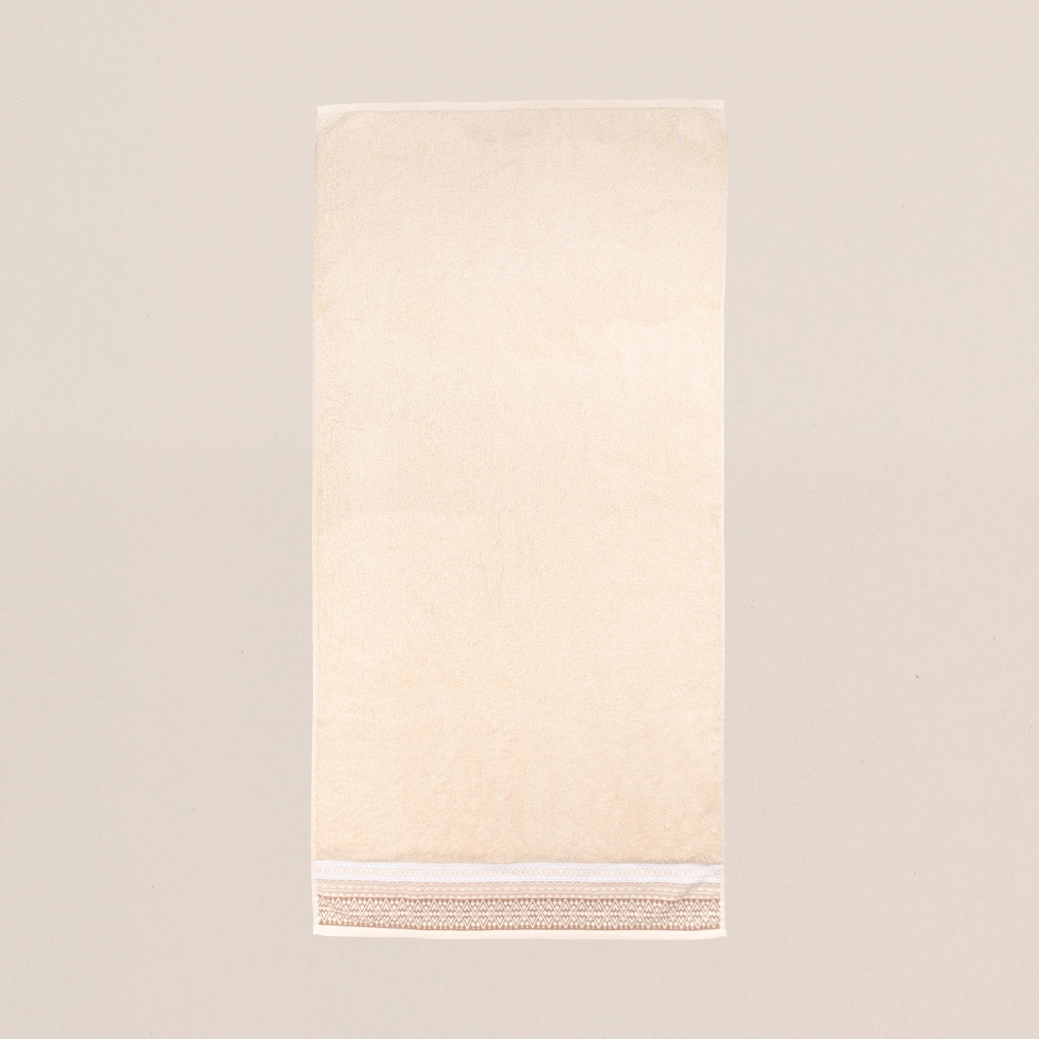 Cannon Solid Jacquard Bath Towel – 70 × 140 cm – 600 GSM – Beige - Urban Home