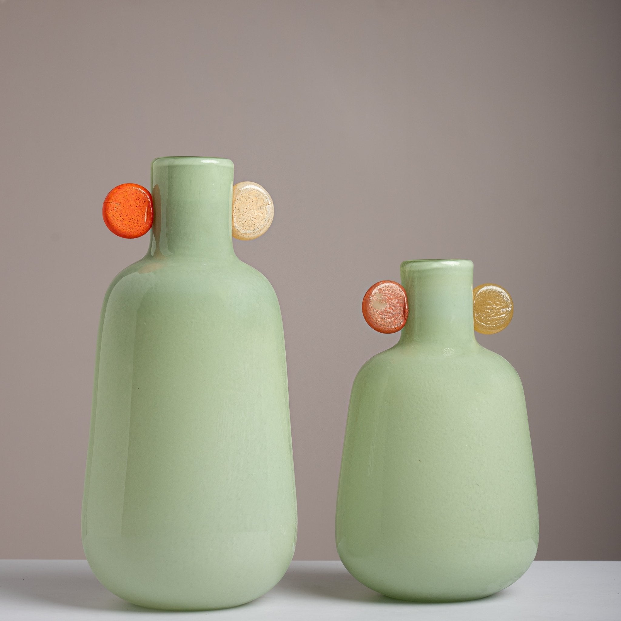 Bloom butter green 28x5cm vase - Urban Home