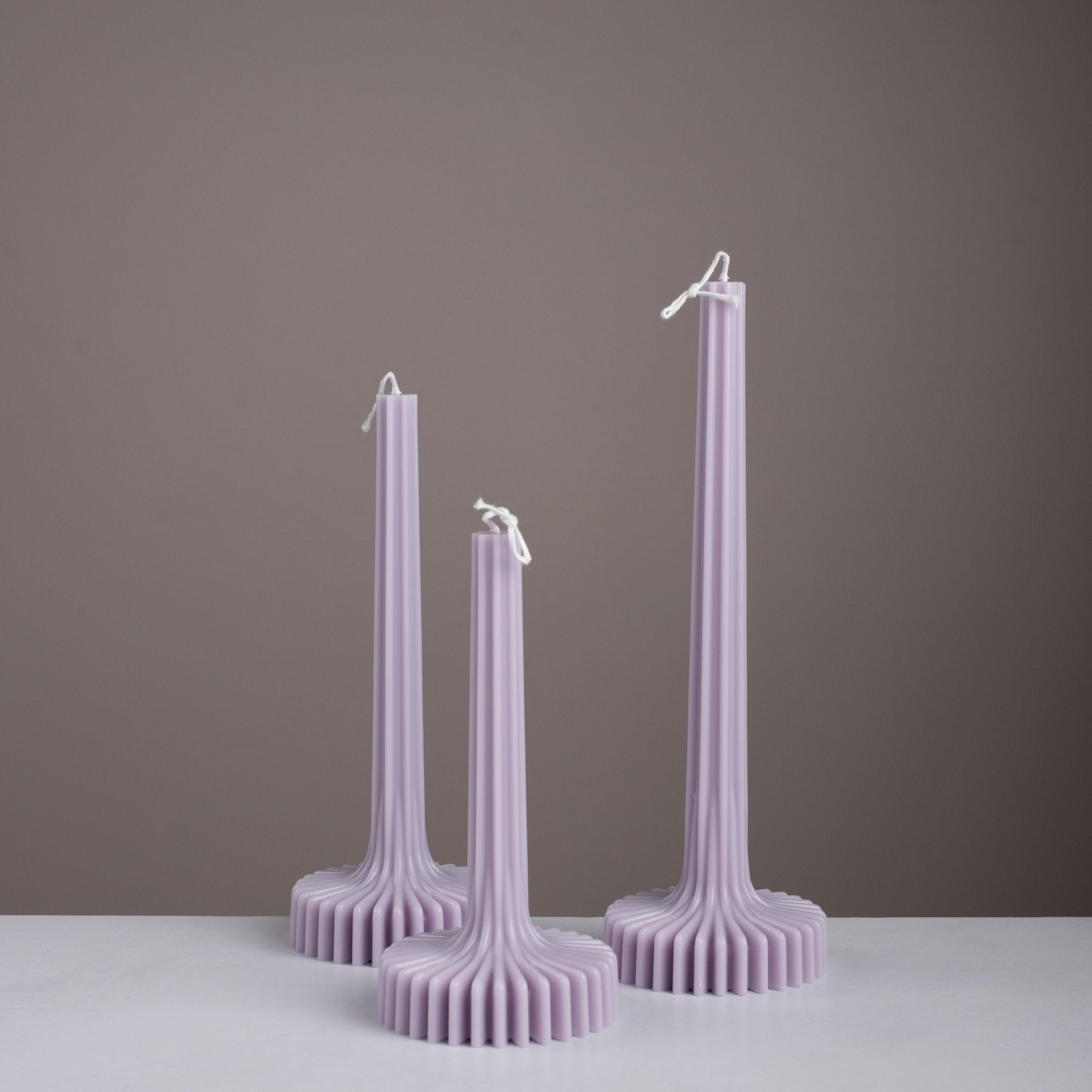 Premium candle - purple - Urban Home