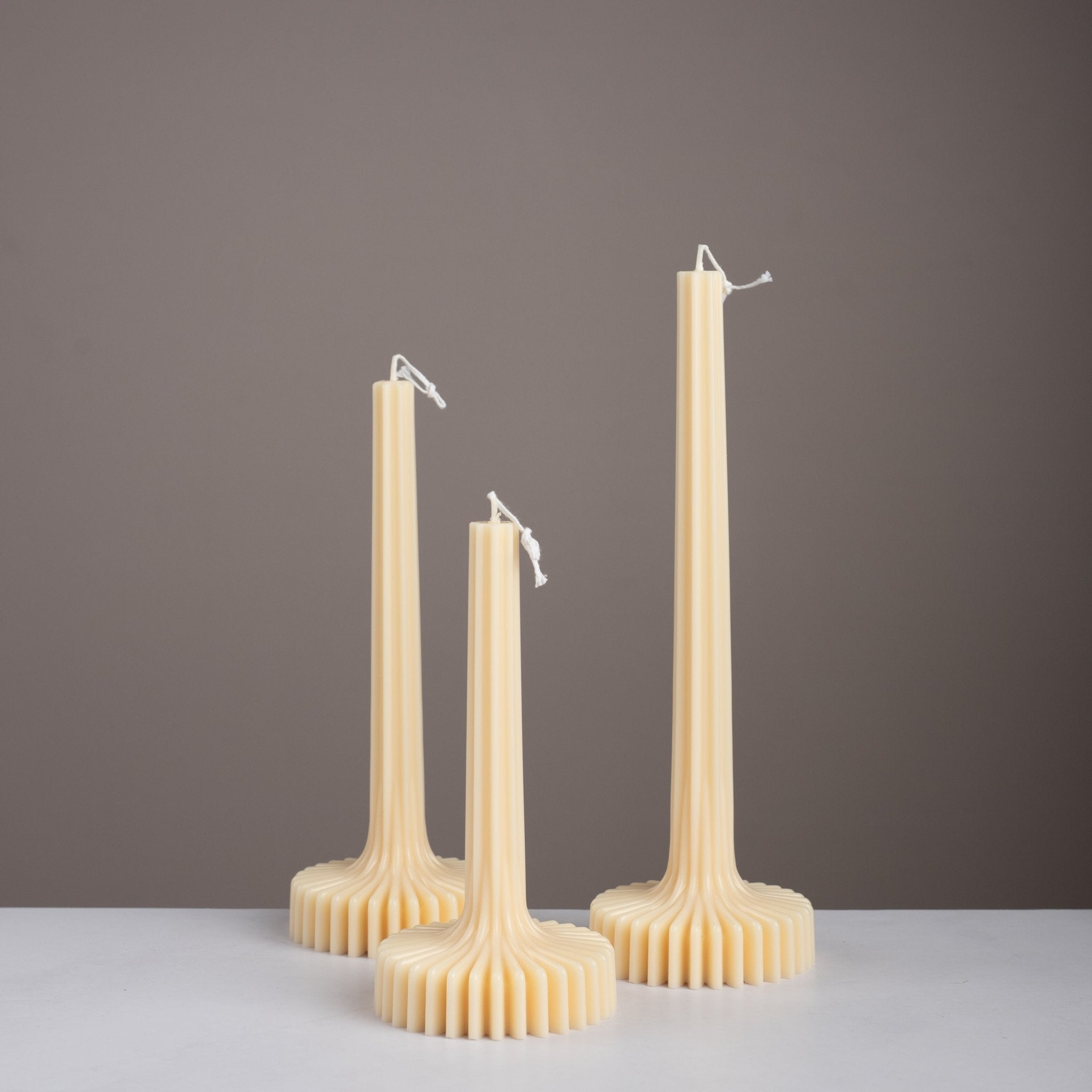 Premium candle - beige - Urban Home
