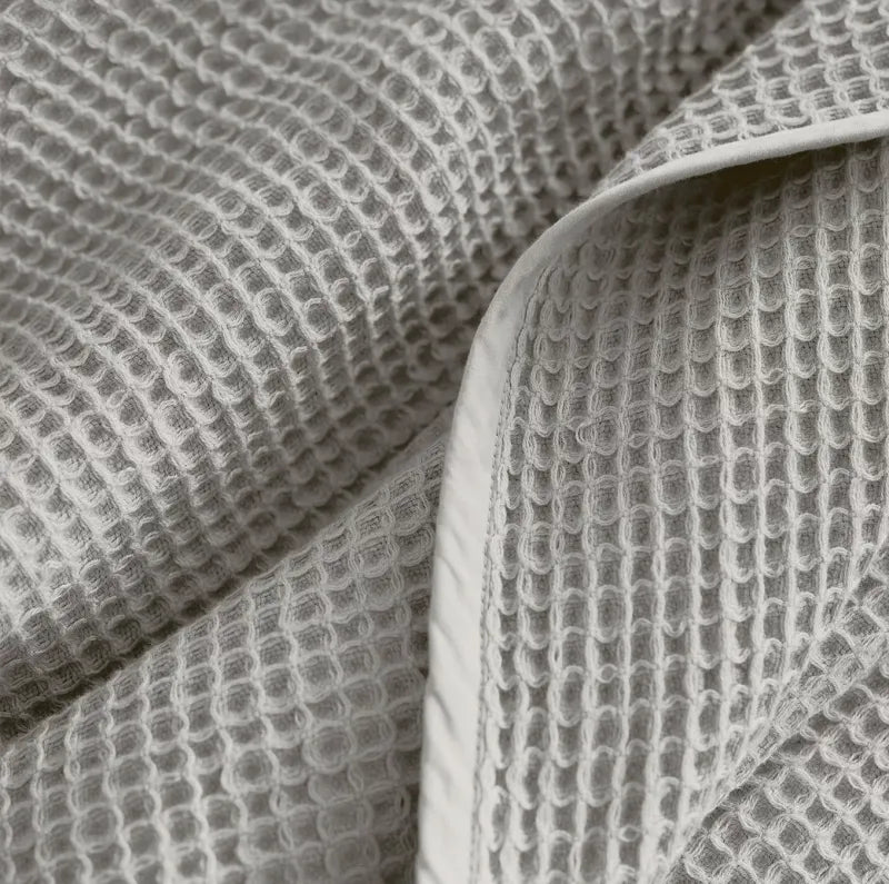 WAFFLE-BLANKET-2-009.webp