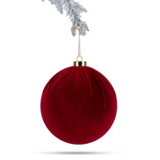 Velvet Christmas Ball - Red - Urban Home