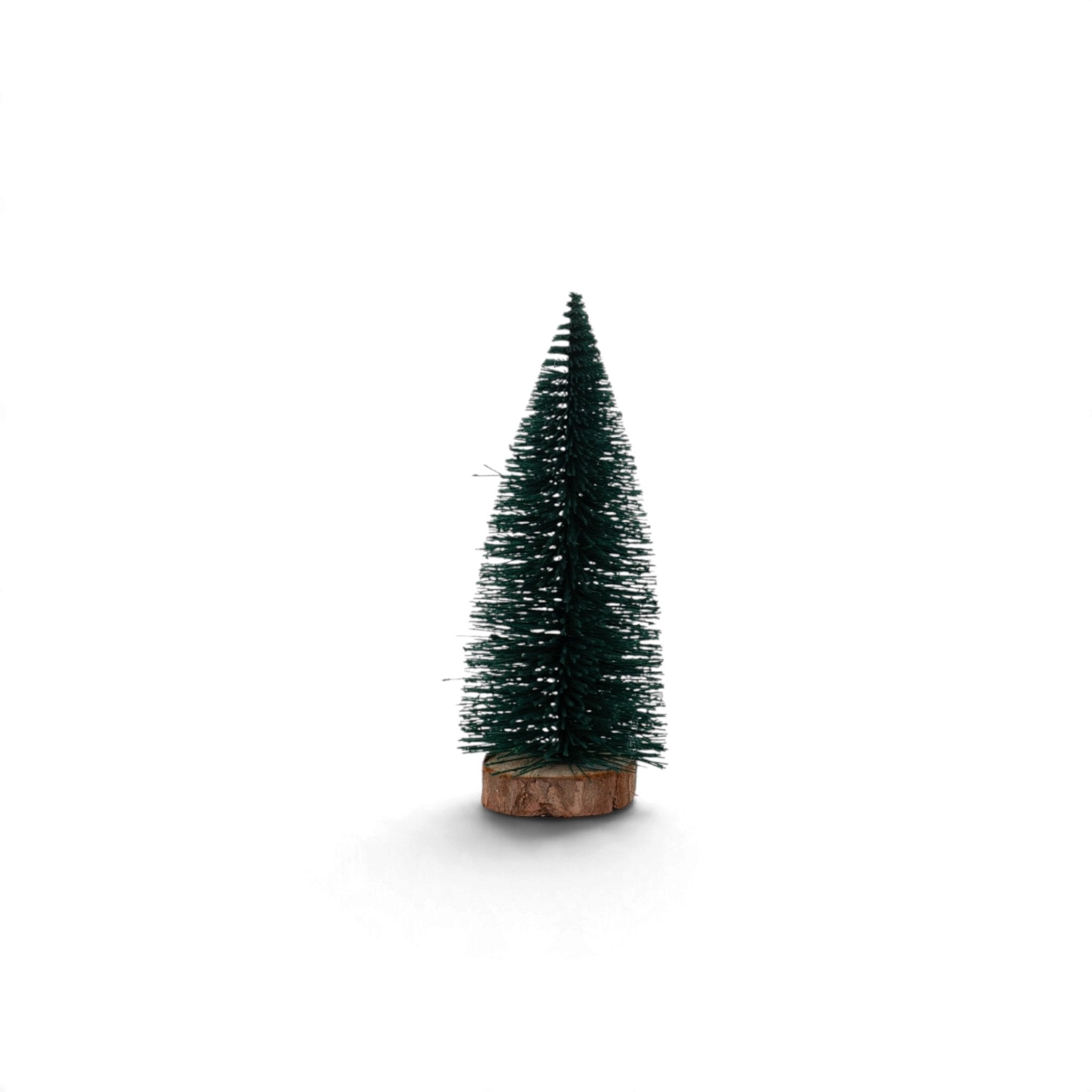 Bristle Christmas Tree - Green - Urban Home