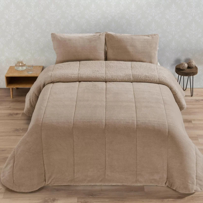 Riso Comforter - Urban Home