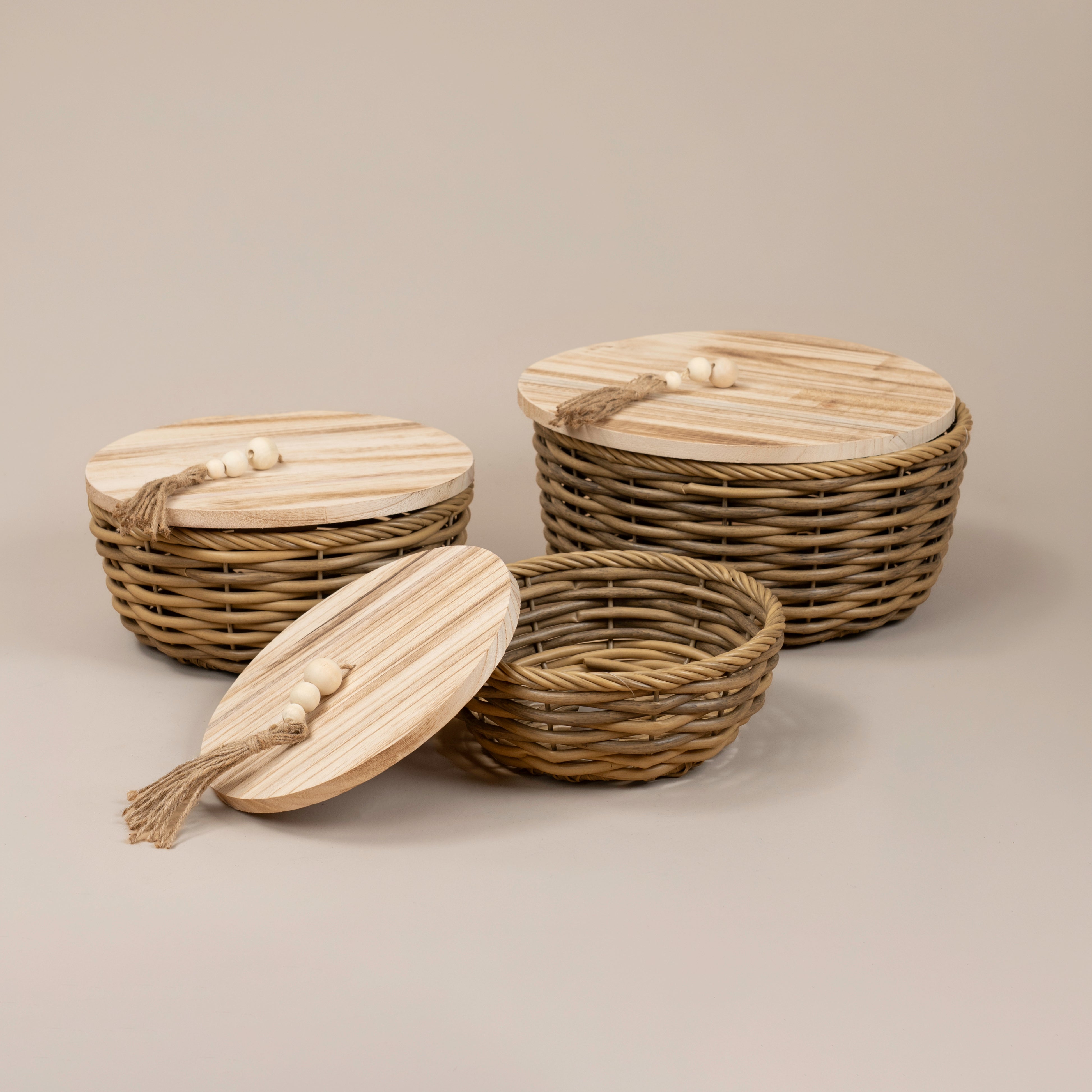 Rattan Storage Basket with Wooden Lid