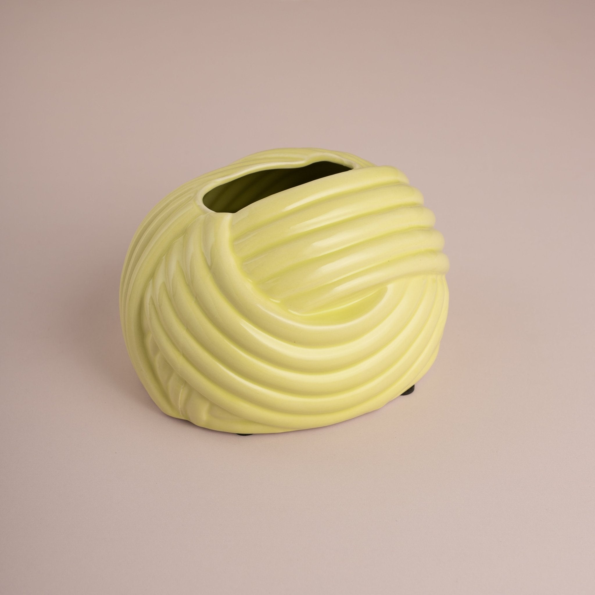 Modern Ribbed Knot Ceramic Tissue Box - Urban Home