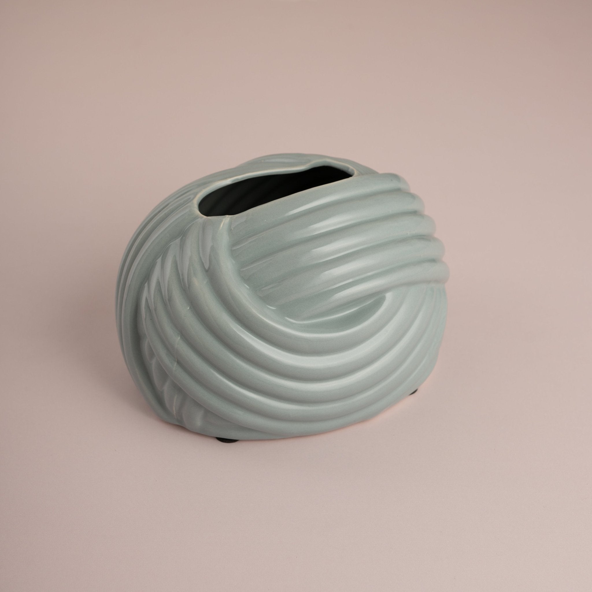 Modern Ribbed Knot Ceramic Tissue Box - Urban Home